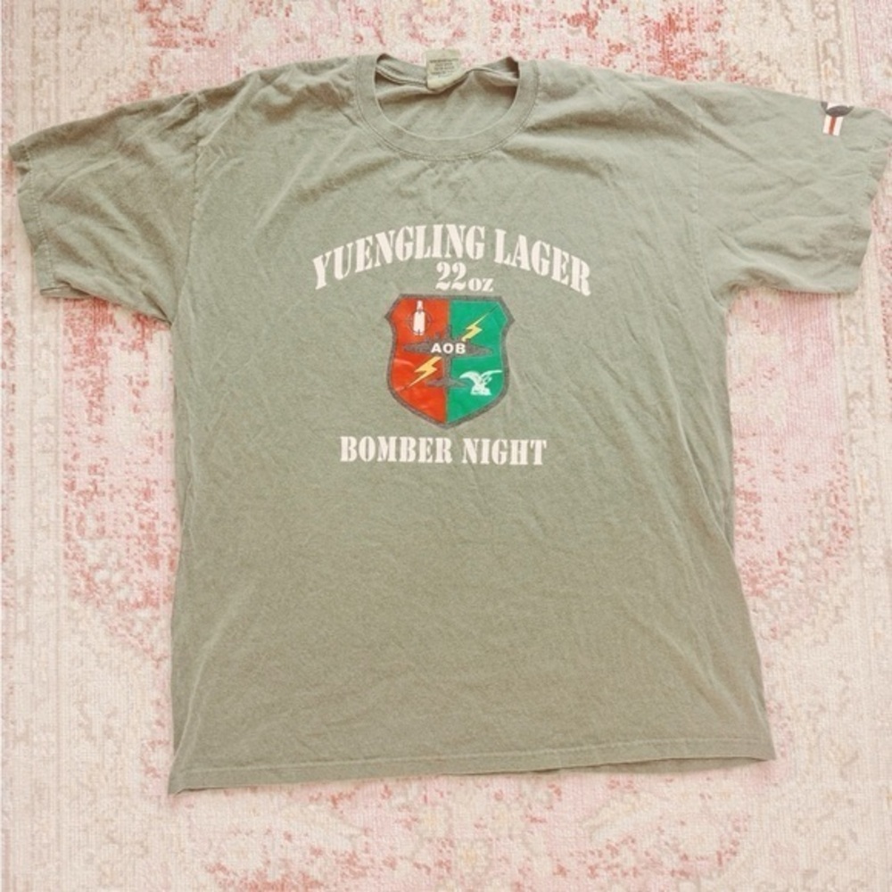 Men’s Vintage Bomber Night Gray T-Shirt